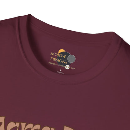 Mama Bear Family T-Shirt - Cute Graphic Tee for Moms, Perfect Gift for Mother's Day, Family Gatherings, Birthdays, Animal Lovers