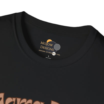 Mama Bear Family T-Shirt - Cute Graphic Tee for Moms, Perfect Gift for Mother's Day, Family Gatherings, Birthdays, Animal Lovers