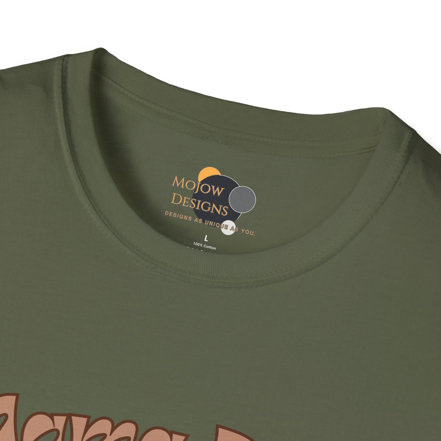 Mama Bear Family T-Shirt - Cute Graphic Tee for Moms, Perfect Gift for Mother's Day, Family Gatherings, Birthdays, Animal Lovers