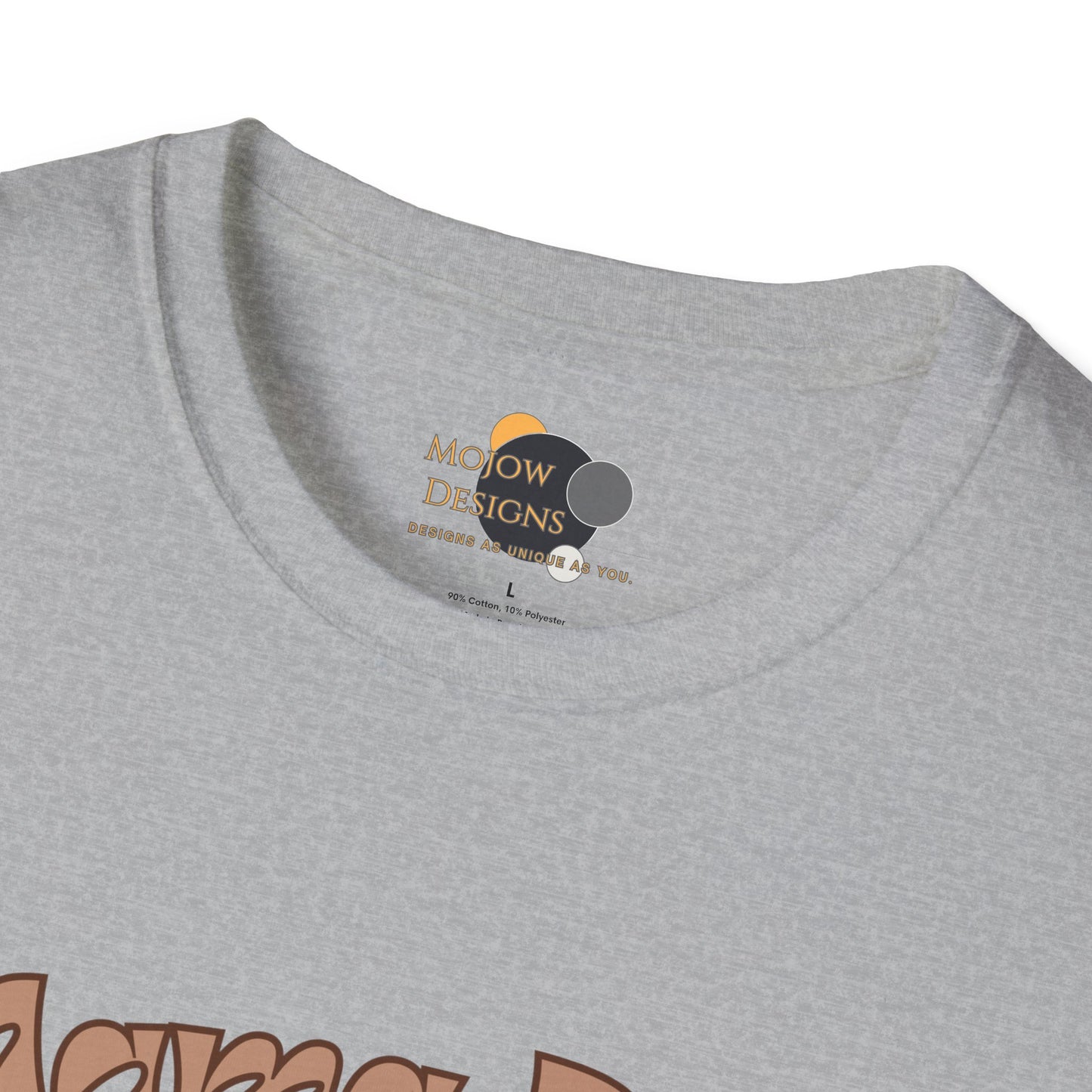 Mama Bear Family T-Shirt - Cute Graphic Tee for Moms, Perfect Gift for Mother's Day, Family Gatherings, Birthdays, Animal Lovers